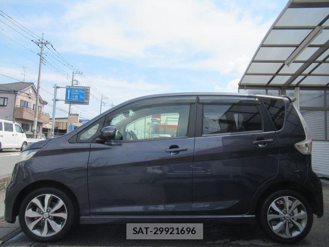 Nissan DAYZ 2013-10 8658712-3