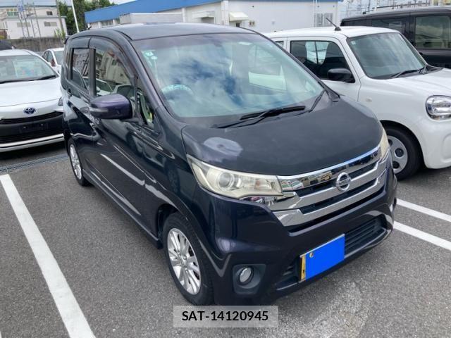 Nissan DAYZ 2013-07 8658714-1