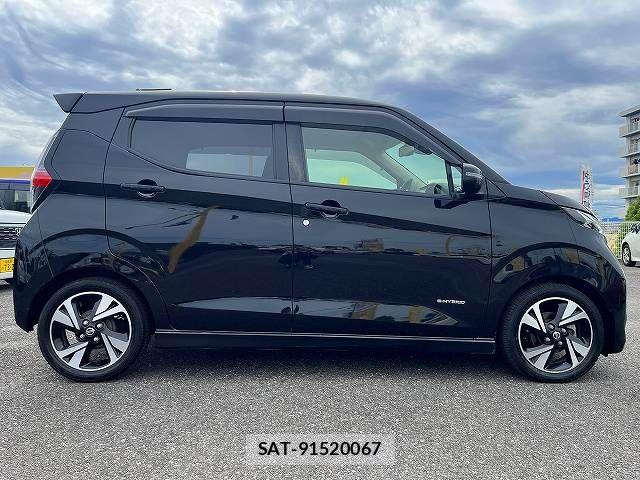 Nissan DAYZ 2019-04 8658699-6