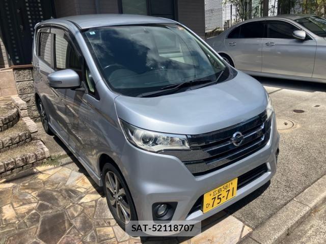 Nissan DAYZ 2014-02 8666052-0