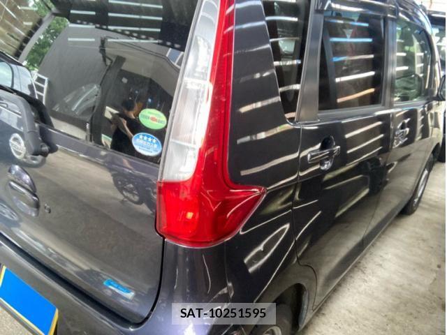 Nissan DAYZ 2013-09 8658716-3