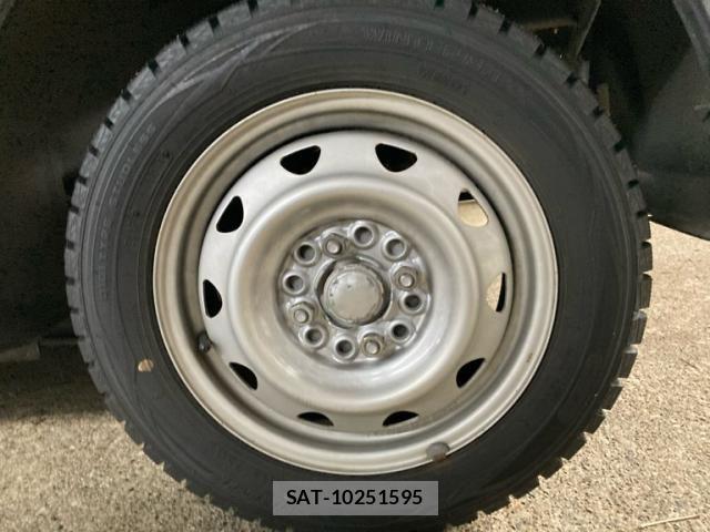 Nissan DAYZ 2013-09 8658716-4