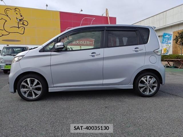 Nissan DAYZ 2014-03 8658700-11