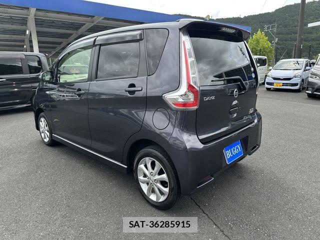 Nissan DAYZ 2018-01 8658693-6