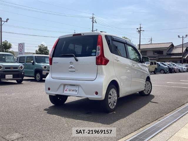 Nissan DAYZ 2018-02 8685421-16