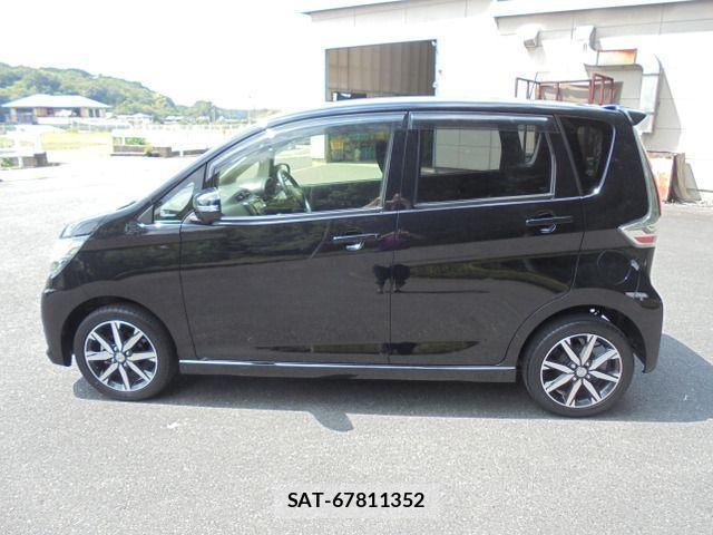 Nissan DAYZ 2016-01 8685427-10