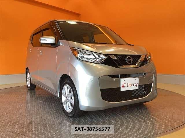 Nissan DAYZ 2021-10 8685417-14