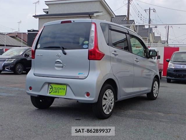 Nissan DAYZ 2014-02 8685432-1