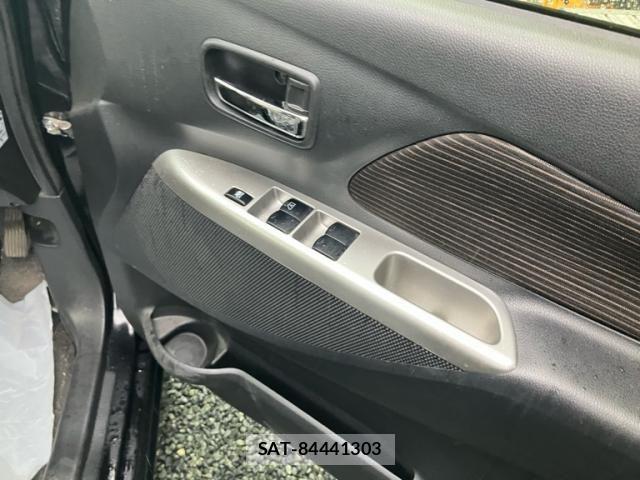 Nissan DAYZ 2015-10 8741638-13