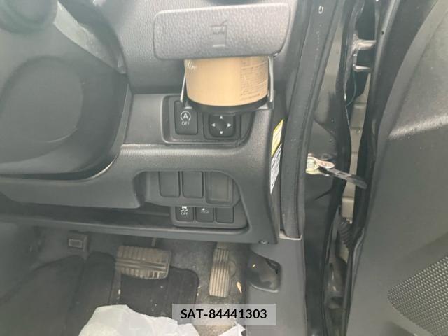 Nissan DAYZ 2015-10 8741638-14