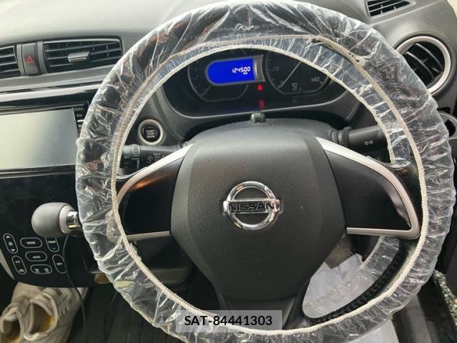 Nissan DAYZ 2015-10 8741638-15