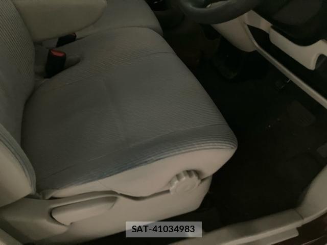 Nissan DAYZ 2013-06 8741646-12