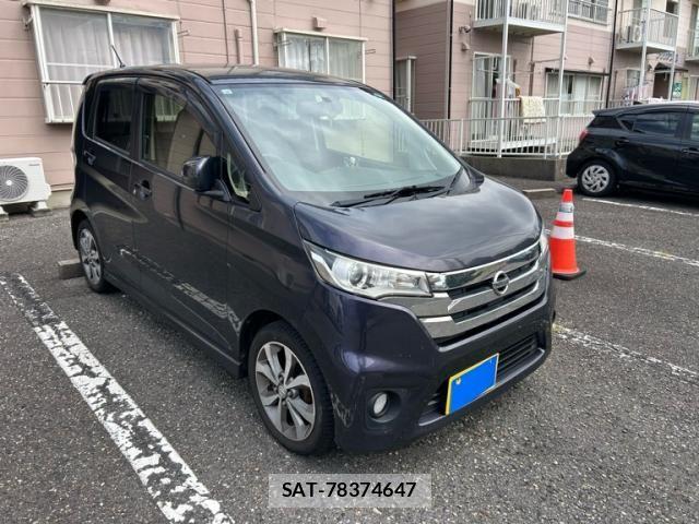 Nissan DAYZ 2013-11 8741649-0