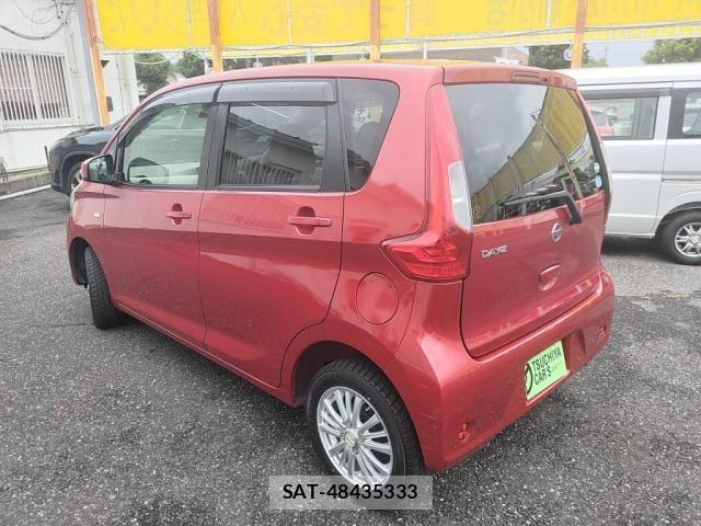Nissan DAYZ 2018-02 8741622-11