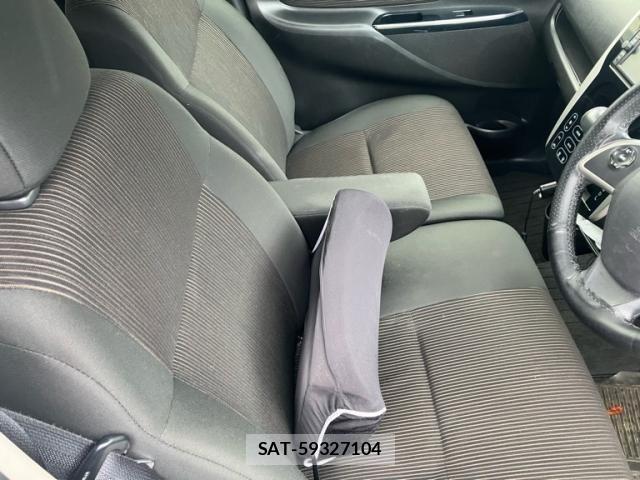 Nissan DAYZ 2018-06 8741639-14