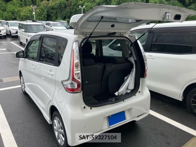 Nissan DAYZ 2018-06 8741639-6