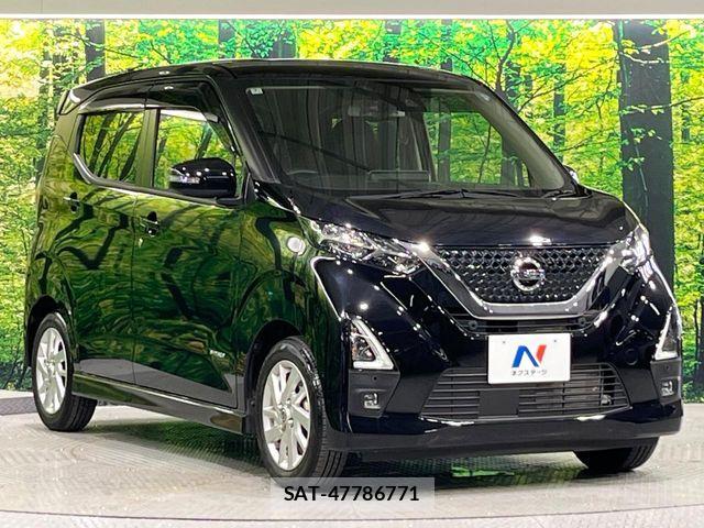 Nissan DAYZ 2022-07 8741599-15