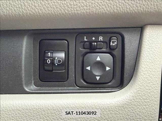 Nissan DAYZ 2013-06 8741635-3