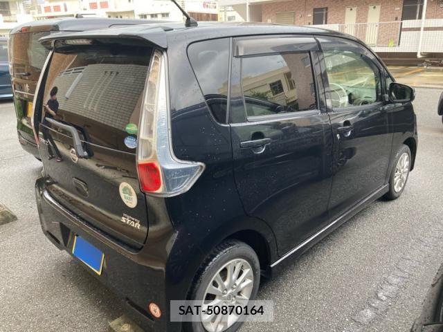Nissan DAYZ 2013-10 8741647-3