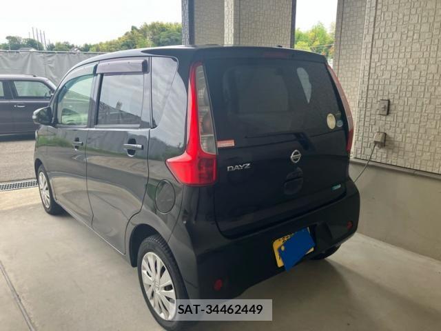 Nissan DAYZ 2015-08 8741643-3