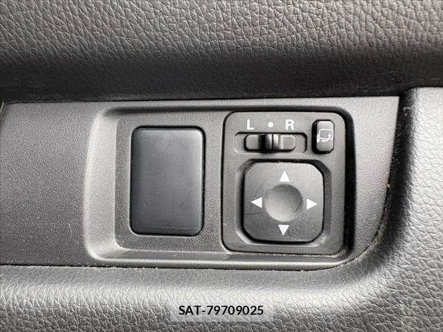 Nissan DAYZ 2014-07 8741631-23
