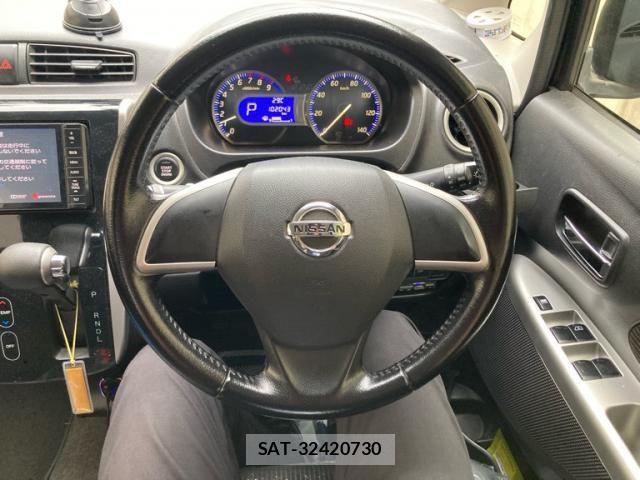 Nissan DAYZ 2013-12 8741642-14