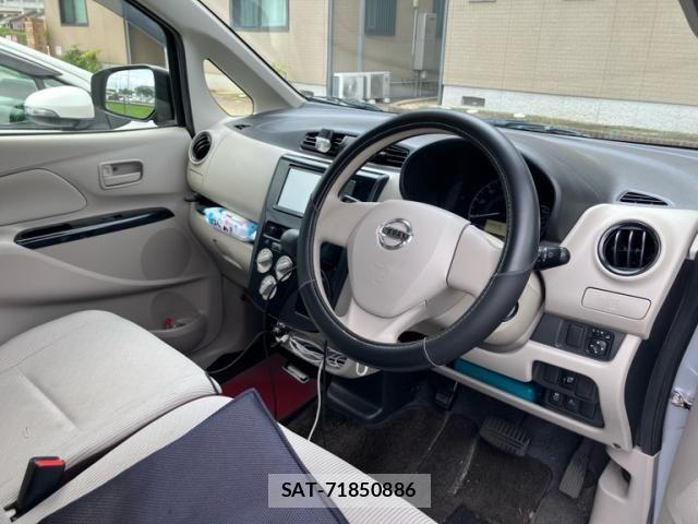 Nissan DAYZ 2016-02 8779982-12