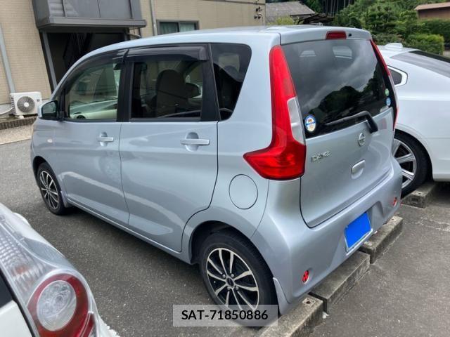 Nissan DAYZ 2016-02 8779982-3