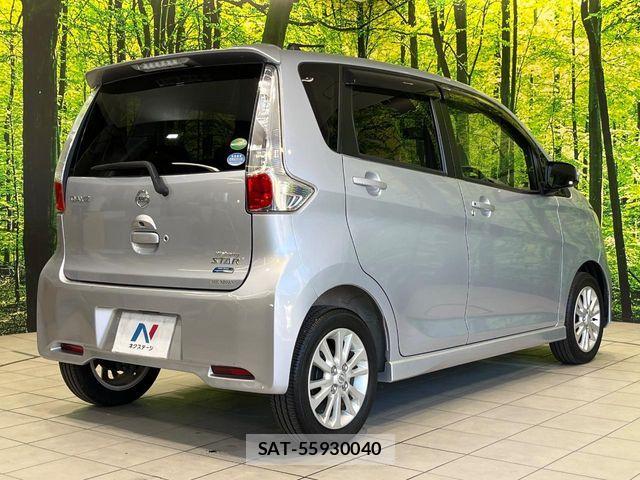 Nissan DAYZ 2013-10 8779978-16