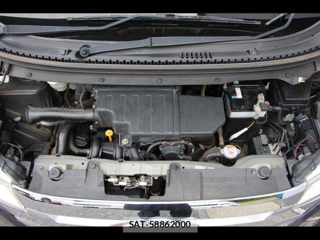 Nissan DAYZ 2015-07 8779969-14
