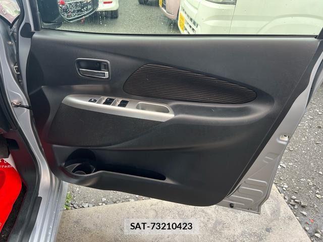 Nissan DAYZ 2014-03 8779979-7