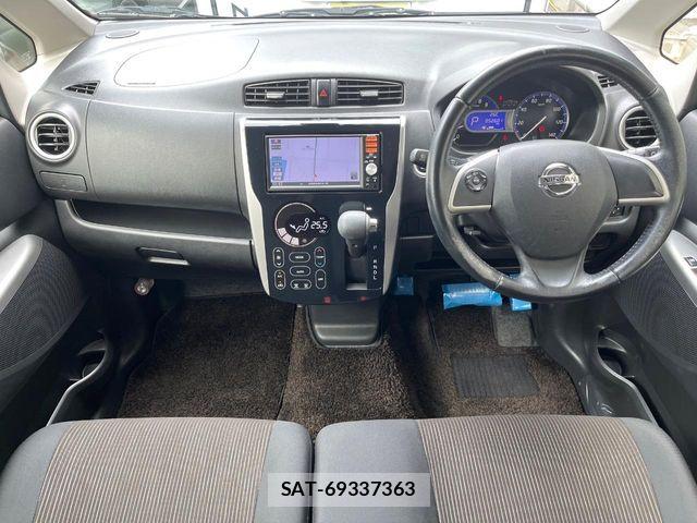 Nissan DAYZ 2015-08 8779980-1