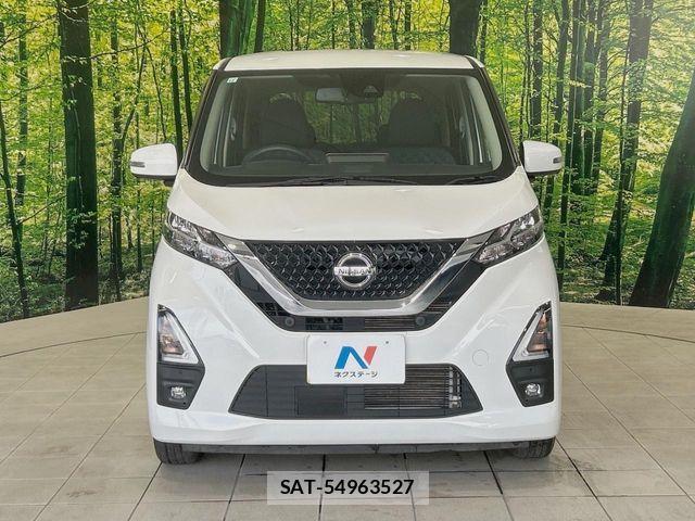 Nissan DAYZ 2021-12 8779963-13