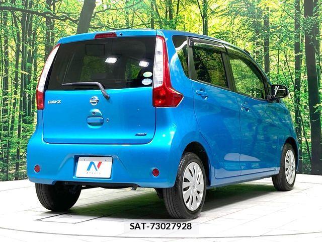 Nissan DAYZ 2014-02 8795746-17