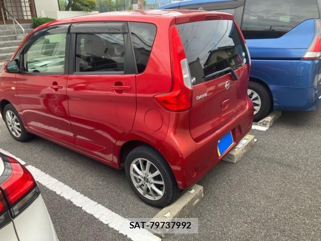 Nissan DAYZ 2016-10 8795751-4