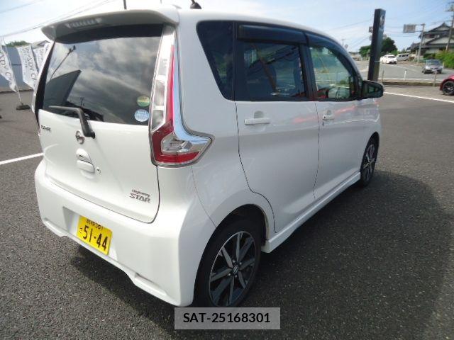 Nissan DAYZ 2018-03 8795735-6