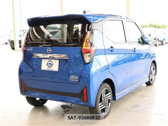 Nissan DAYZ 2025-10 8795725-4