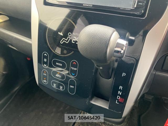 Nissan DAYZ 2013-10 8795748-12