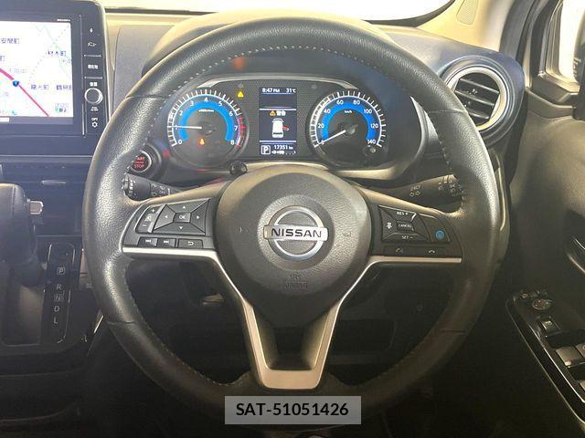 Nissan DAYZ 2020-05 8828610-11