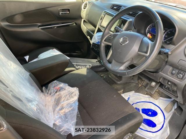 Nissan DAYZ 2018-04 8828648-11
