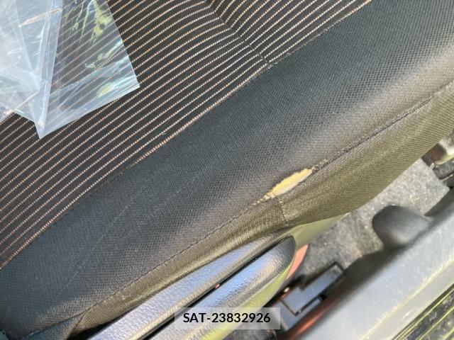 Nissan DAYZ 2018-04 8828648-13