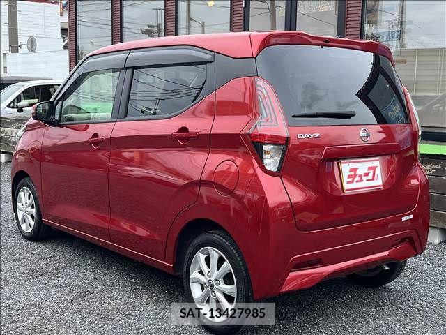 Nissan DAYZ 2022-06 8828617-9