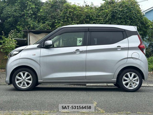 Nissan DAYZ 2022-10 8828613-7