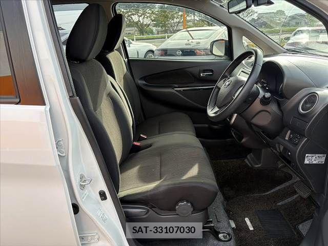 Nissan DAYZ 2015-11 8828639-15