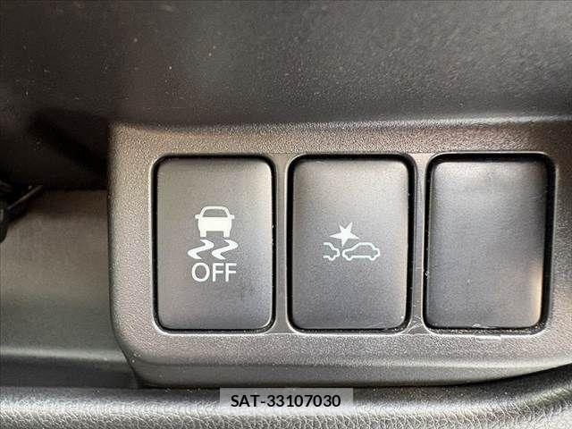 Nissan DAYZ 2015-11 8828639-3