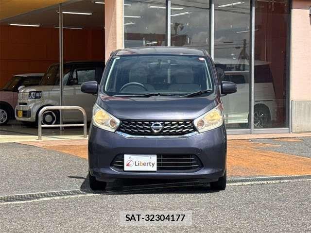 Nissan DAYZ 2013-12 8828641-9