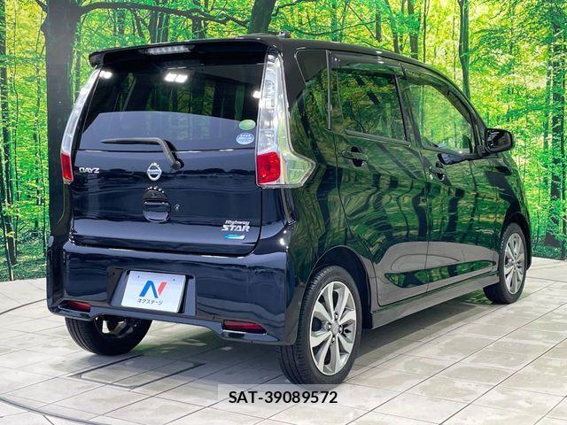 Nissan DAYZ 2014-07 8828632-16