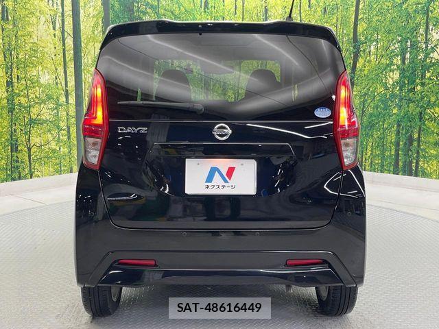 Nissan DAYZ 2021-11 8828611-15