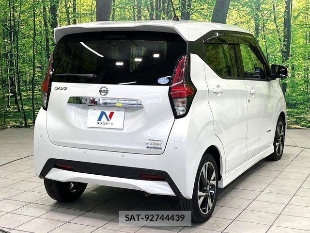 Nissan DAYZ 2019-09 8828616-16