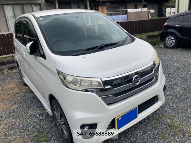 Nissan DAYZ 2013-09 8828647-1